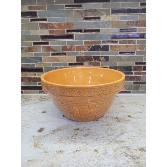 Vintage Robinson Ransbottom Bowl Girl With Watering Can Orange 166-9 - Picture 1 of 7